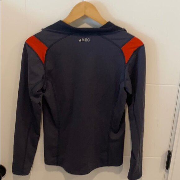 MEC mountain equipment co-op 1/4 zip long sleeve athletic shirt size medium - Picture 5 of 8